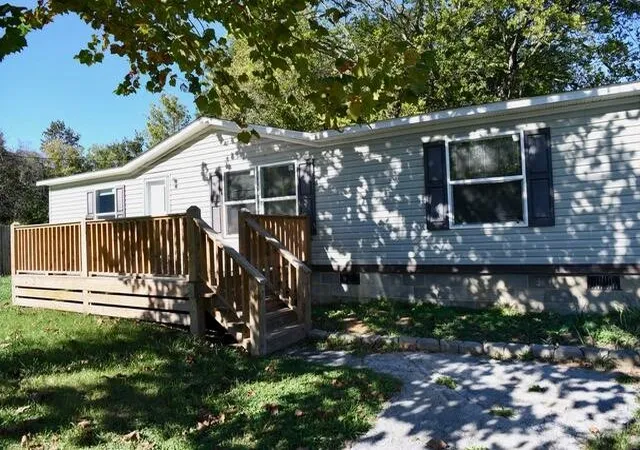 Photo 2 of Manufactured home for sale at 662 Piccadilly Ave, Spring City, TN 37381 | MLS# 3612670 | Listing updated on 2026-10-07