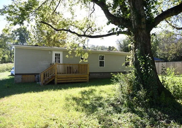 Photo 3 of Manufactured home for sale at 662 Piccadilly Ave, Spring City, TN 37381 | MLS# 3612670 | Listing updated on 2026-10-07