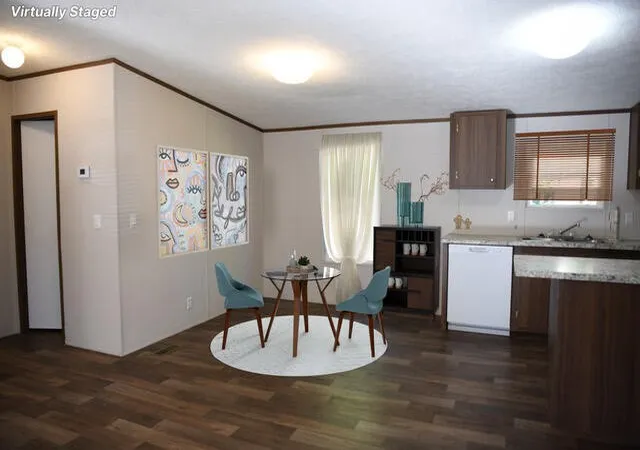 Photo 3 of Manufactured home for sale at 662 Piccadilly Ave, Spring City, TN 37381 | MLS# 3612670 | Listing updated on 2026-10-07