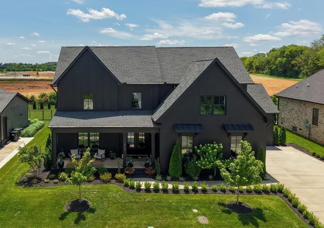 Photo 2 of Single family home for sale at 5713 Eaglemont Dr, Murfreesboro, TN 37129 | MLS# 3612672 | Listing updated on 2026-10-07
