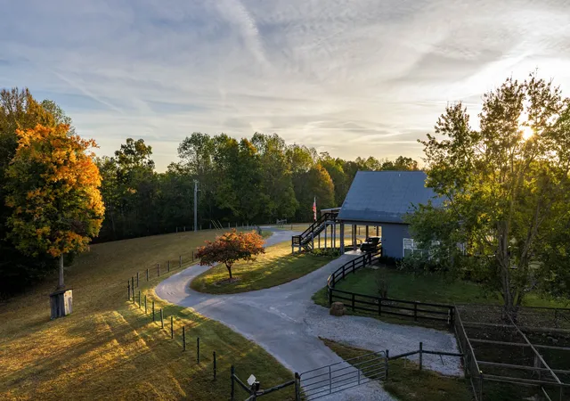 Photo 3 of Single family home for sale at 4325 Cave Springs Rd, Columbia, TN 38401 | MLS# 3622817 | Listing updated on 2026-10-27