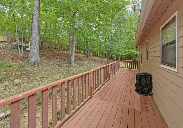 Photo 3 of Single family home for sale at 550 Evans Holw Rd, Murphy, NC 28906 | MLS# 3612744 | Listing updated on 2026-10-07