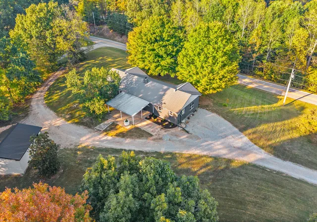 Photo 4 of Single family home for sale at 4840 Tarsus Rd, Palmyra, TN 37142 | MLS# 3619291 | Listing updated on 2026-10-29