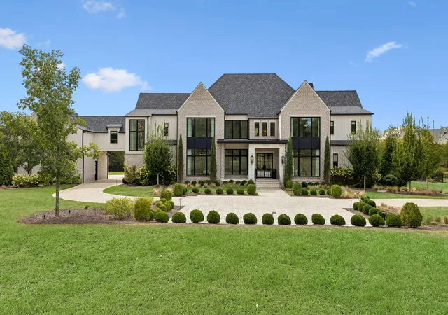 Single family home for sale at 1541 Sunset Rd, Brentwood, TN 37027 | MLS# 3613251 | Listing updated on 2026-10-08