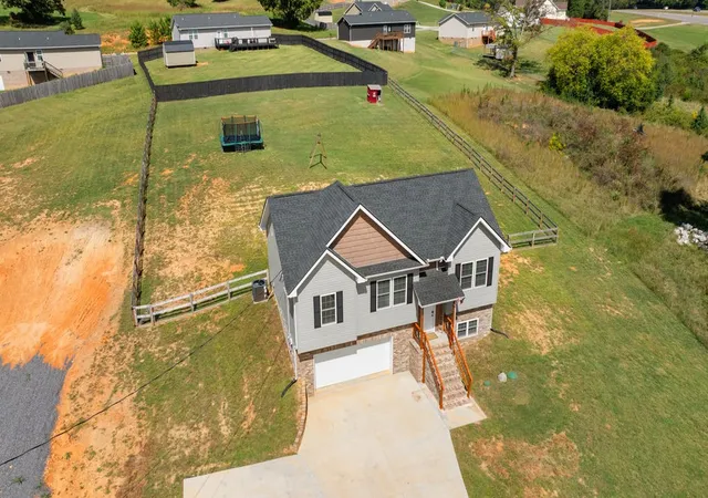 Photo 2 of Single family home for sale at 416 Mcguire Rd, New Market, TN 37820 | MLS# 3618904 | Listing updated on 2026-10-10