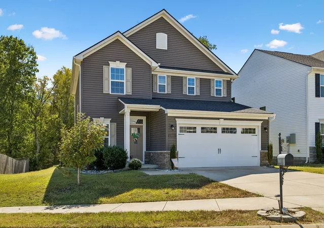 Photo 1 of Single family home for sale at 2572 Grv Park Way, Columbia, TN 38401 | MLS# 3612834 | Listing updated on 2026-10-08