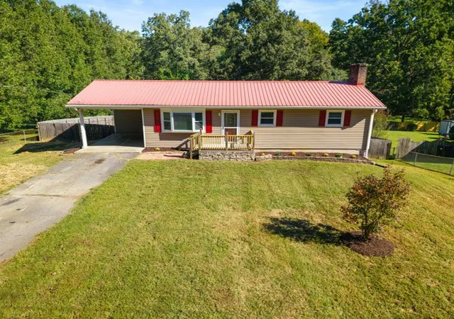 Single family home for sale at 1945 Plantation Dr SE, Cleveland, TN 37323 | MLS# 3613103