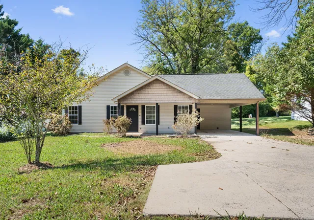 Photo 1 of Single family home for sale at 4588 Ooltewah Ringgold Rd, Ringgold, GA 30736 | MLS# 3612783 | Listing updated on 2026-10-07