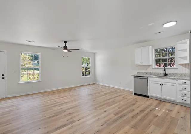 Photo 3 of Single family home for sale at 4588 Ooltewah Ringgold Rd, Ringgold, GA 30736 | MLS# 3612783 | Listing updated on 2026-10-07