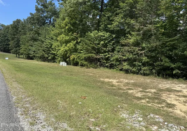 Photo 3 of Land for sale at 0 Cliffmont, Jamestown, TN 38556 | MLS# 3612788 | Listing updated on 2026-10-07