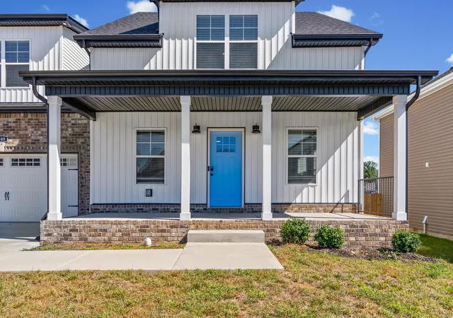 Photo 3 of Single family home for sale at 709 Carillo Dr, Clarksville, TN 37040 | MLS# 3615109 | Listing updated on 2026-10-08