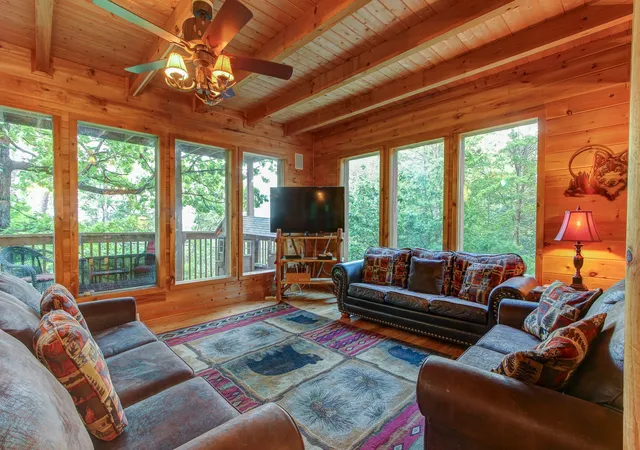 Photo 3 of Single family home for sale at 1707 Ridgecrest Dr, Sevierville, TN 37876 | MLS# 3612884 | Listing updated on 2026-10-07