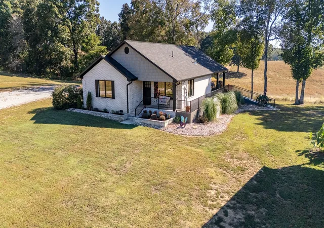 Photo 1 of Single family home for sale at 36 Watson Ln, Lawrenceburg, TN 38464 | MLS# 3618945 | Listing updated on 2026-10-10