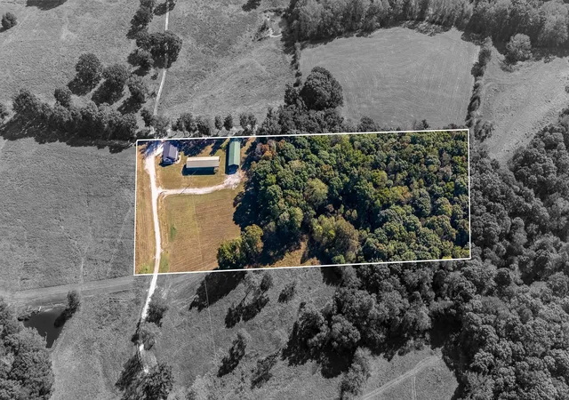 Photo 3 of Single family home for sale at 36 Watson Ln, Lawrenceburg, TN 38464 | MLS# 3618945 | Listing updated on 2026-10-10