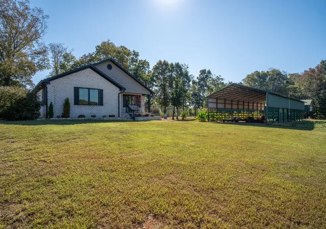 Photo 4 of Single family home for sale at 36 Watson Ln, Lawrenceburg, TN 38464 | MLS# 3618945 | Listing updated on 2026-10-10