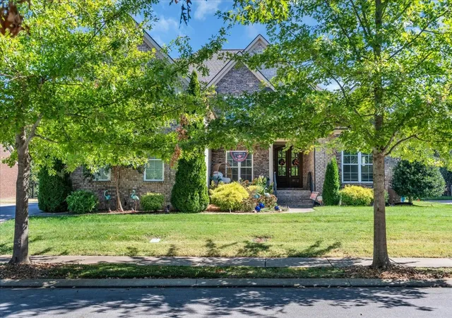 Photo 4 of Single family home for sale at 1819 Fairhaven Ln, Murfreesboro, TN 37128 | MLS# 3612886 | Listing updated on 2026-10-08