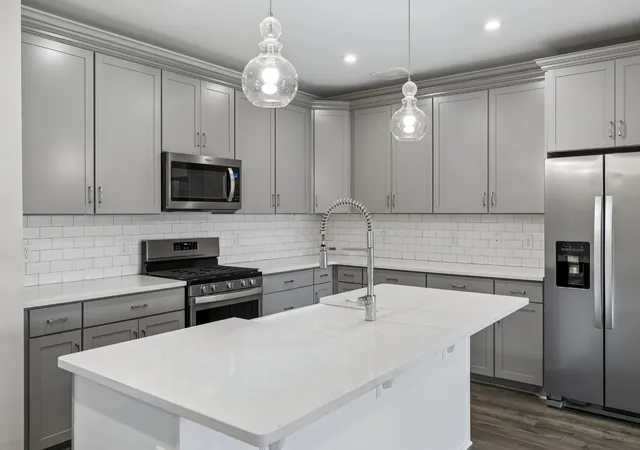 Listing Photo 1 - Condo for sale in building located at 141 Saundersville Rd, Hendersonville, TN 37075 - Unit #2305