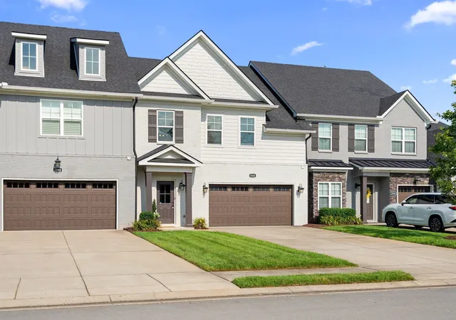 Photo 2 of Single family home for sale at 3506 Pershing Dr, Murfreesboro, TN 37129 | MLS# 3612878 | Listing updated on 2026-10-07