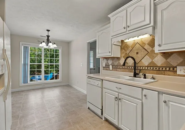 Photo 4 of Single family home for sale at 173 Mitchell St, Hohenwald, TN 38462 | MLS# 3613015 | Listing updated on 2026-10-07