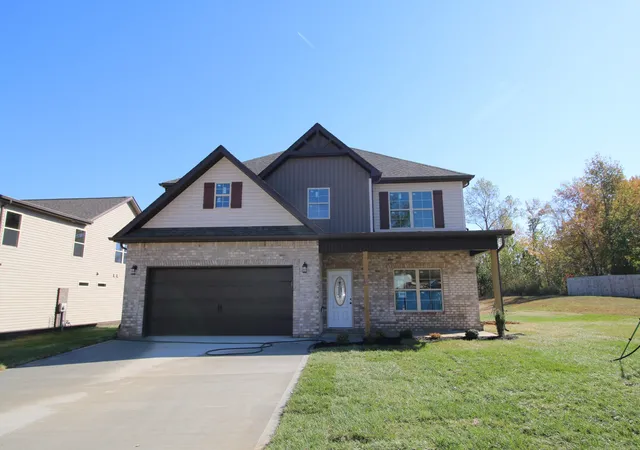 Photo 1 of Single family home for sale at 101 Sycamore Hl, Clarksville, TN 37042 | MLS# 3620272 | Listing updated on 2026-10-28