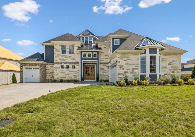 Photo 2 of Single family home for sale at 5158 High Park Hl Dr N, Arrington, TN 37014 | MLS# 3612900 | Listing updated on 2026-10-12