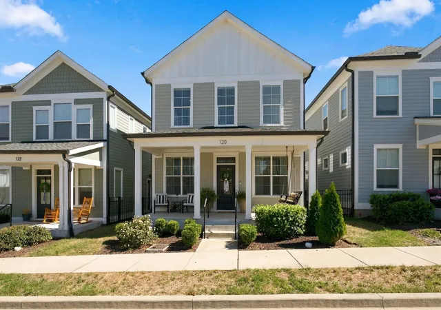Single family home for sale at 120 Stella Dr, Nashville, TN 37209 | MLS# 3619608