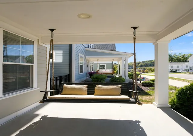 Photo 3 of Single family home for sale at 120 Stella Dr, Nashville, TN 37209 | MLS# 3619608 | Listing updated on 2026-10-16
