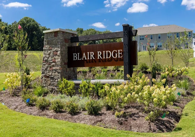 Photo 3 of Townhouse for sale at 106 Dry Cyn, La Vergne, TN 37086 | MLS# 3612928 | Listing updated on 2026-10-07