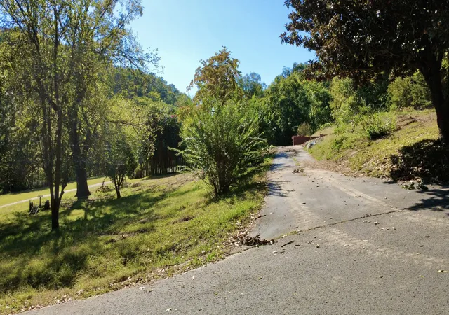Photo 3 of Land for sale at 3701 Homeland Dr, Nashville, TN 37218 | MLS# 3615275 | Listing updated on 2026-10-09