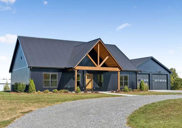 Photo 1 of Single family home for sale at 8922 Youngville Rd, Springfield, TN 37172 | MLS# 3613240 | Listing updated on 2026-10-09