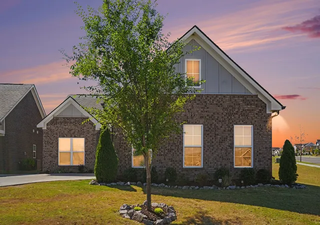 Photo 3 of Single family home for sale at 7100 Maddenwood Ln, Hermitage, TN 37076 | MLS# 3618683 | Listing updated on 2026-10-10