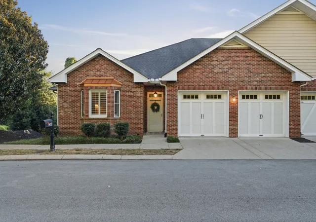Townhouse for sale at 800 Cedarstone Way, Nashville, TN 37214 | MLS# 3621458