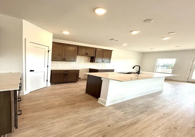 Photo 3 of Single family home for sale at 921 Watercourse Ct, Nashville, TN 37214 | MLS# 3612998 | Listing updated on 2026-10-07
