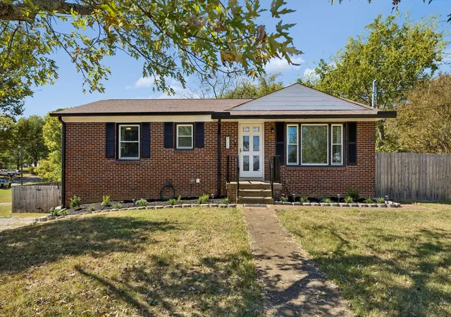Single family home for sale at 578 Scenic Dr, Lewisburg, TN 37091 | MLS# 3613294