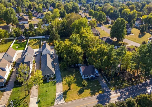 Photo 1 of Single family home for sale at 921 Haynes Dr, Murfreesboro, TN 37129 | MLS# 3621052 | Listing updated on 2026-10-15