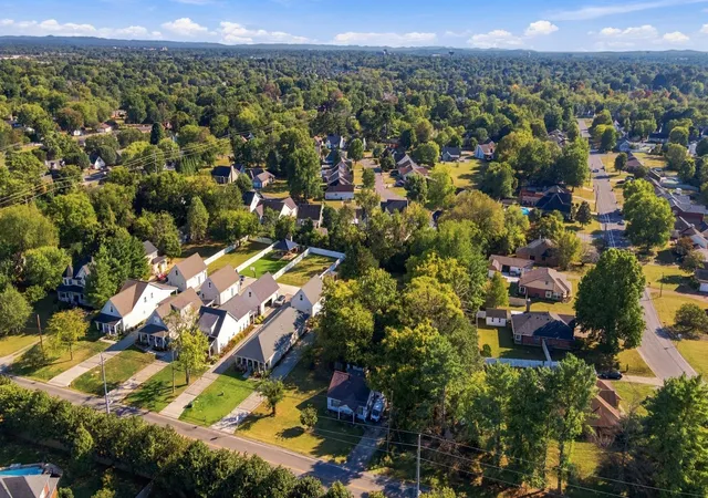 Photo 3 of Single family home for sale at 921 Haynes Dr, Murfreesboro, TN 37129 | MLS# 3621052 | Listing updated on 2026-10-15