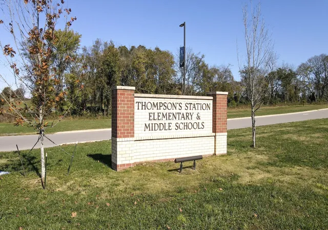 Photo 3 of Sale Pending at 2932 Ave Downs Dr, Thompsons Station, TN 37179 | MLS# 3613064 | Listing updated on 2026-10-07