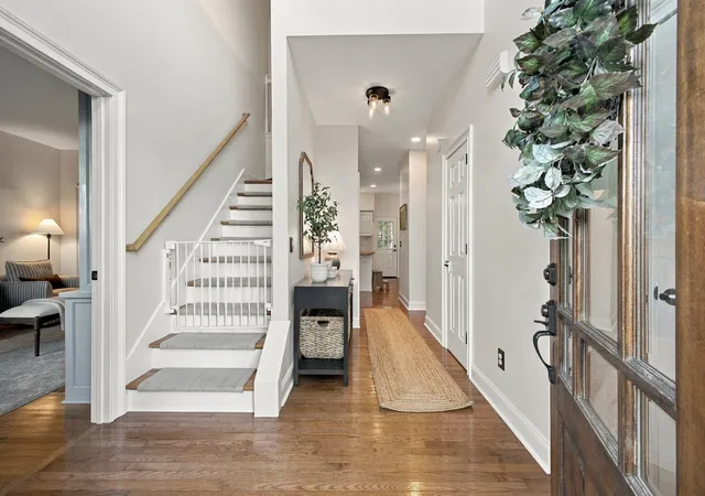 Photo 3 of Single family home for sale at 100 Saddlebridge Ln, Franklin, TN 37069 | MLS# 3613300 | Listing updated on 2026-10-08
