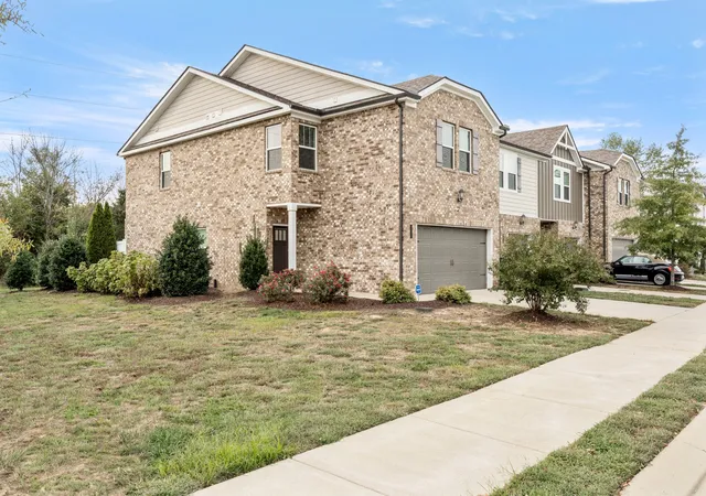 Photo 1 of Single family home for sale at 1201 W End Sta Dr, Lebanon, TN 37087 | MLS# 3619194 | Listing updated on 2026-10-11
