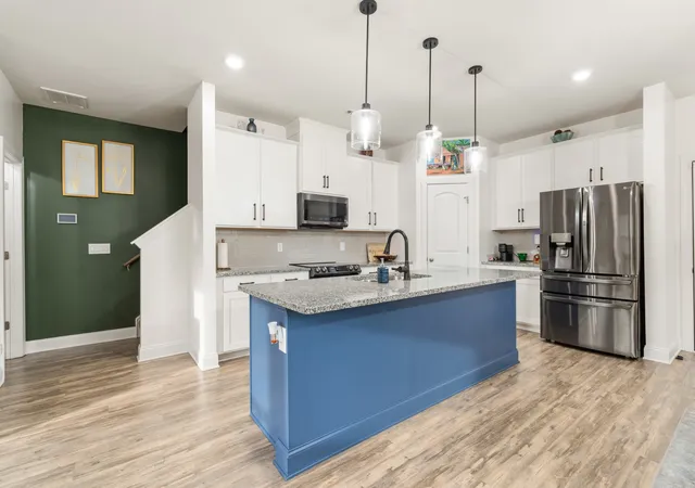 Photo 4 of Single family home for sale at 1201 W End Sta Dr, Lebanon, TN 37087 | MLS# 3619194 | Listing updated on 2026-10-11