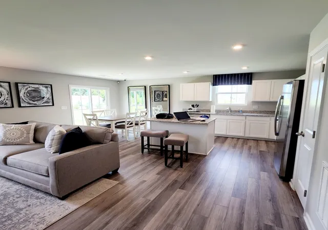 Photo 3 of Single family home for sale at 1701 Quail Run Way, Spring Hill, TN 37174 | MLS# 3620523 | Listing updated on 2026-10-19