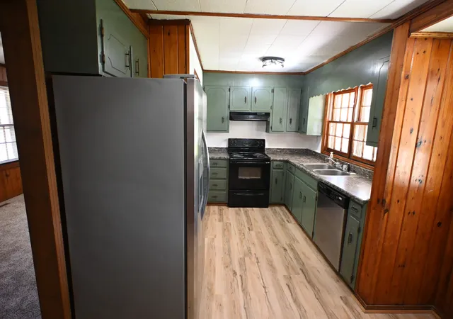 Photo 4 of Single family home for sale at 320 Breeding Ln, Linden, TN 37096 | MLS# 3613157 | Listing updated on 2026-10-08