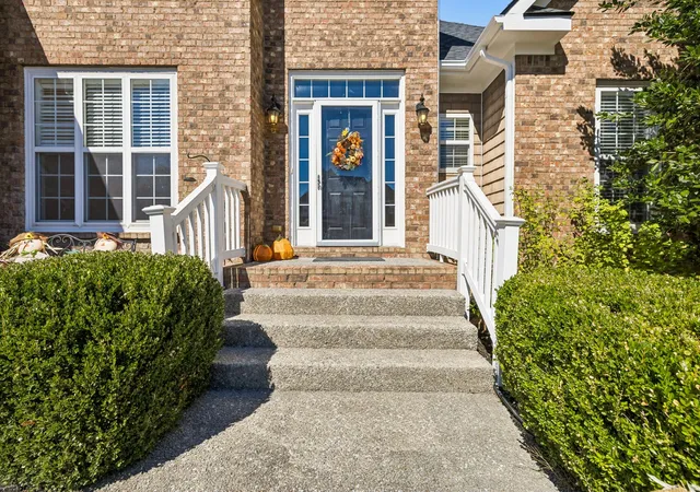 Photo 2 of Single family home for sale at 2004 Keene Cir, Spring Hill, TN 37174 | MLS# 3613268 | Listing updated on 2026-10-11