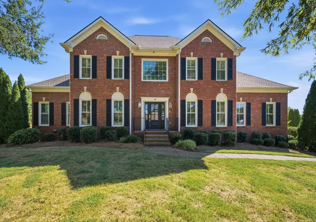 Single family home for sale at 2405 Douglass Glen Ln, Franklin, TN 37064 | MLS# 3615069