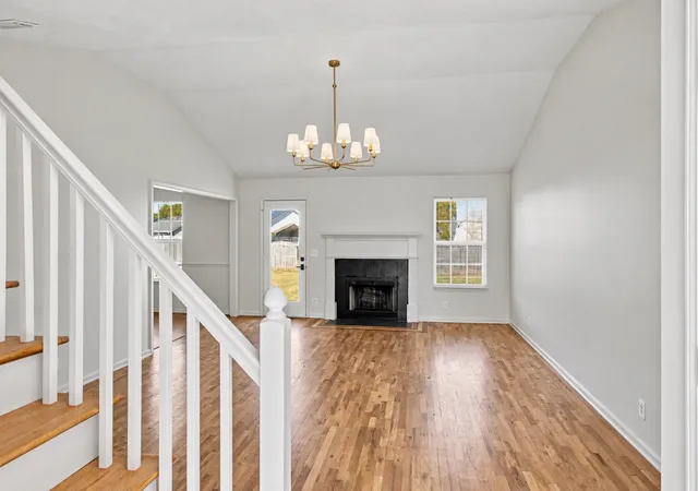 Photo 2 of Single family home for sale at 1180 Saint Andrews Dr, Murfreesboro, TN 37128 | MLS# 3615354 | Listing updated on 2026-10-09