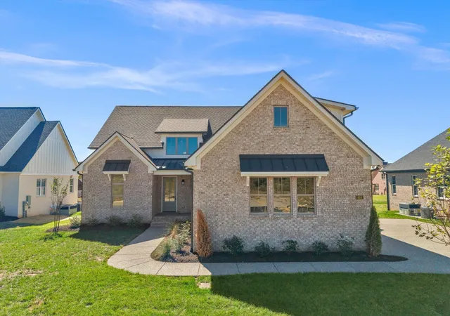 Photo 1 of Single family home for sale at 814 Brookdale Ct, Lebanon, TN 37087 | MLS# 3613195 | Listing updated on 2026-10-07