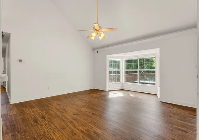 Photo 4 of Single family home for sale at 184 Kawga Way, Loudon, TN 37774 | MLS# 3613256 | Listing updated on 2026-10-08