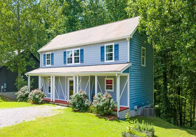 Photo 3 of Single family home for sale at 161 Shiloh Ln, Smithville, TN 37166 | MLS# 3614427 | Listing updated on 2026-10-08