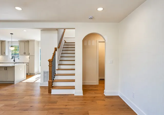 Photo 1 of Single family home for sale at 249 Fairway Dr, Nashville, TN 37214 | MLS# 3628762 | Listing updated on 2026-10-30