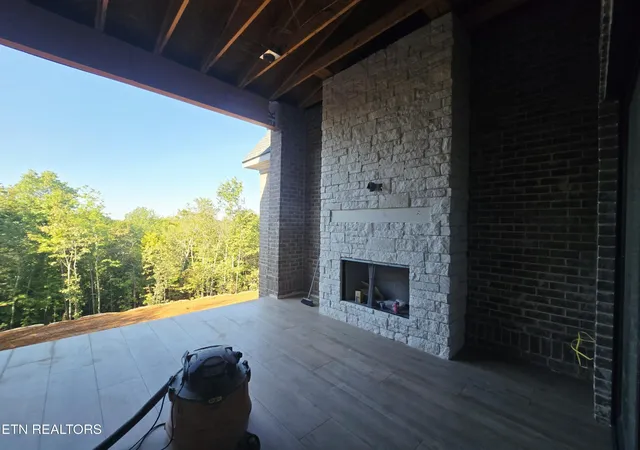 Photo 9 of Mansion for sale at 12797 Highwick Cir, Farragut, TN 37934 | MLS# 3613212 | Listing updated on 2026-10-08